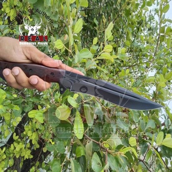Beautiful handmade hunting bowie knife, D2 steel acid wash, black bowie knife