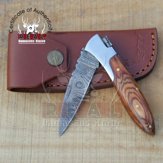 Handmade Damascus Folding Pocket Knife Stainless Steel Folding Knife