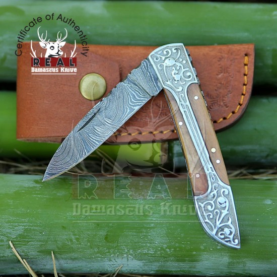 Premium Quality Knives | Custom Handmade Pocket Knife | Damascus Steel Folding Knife