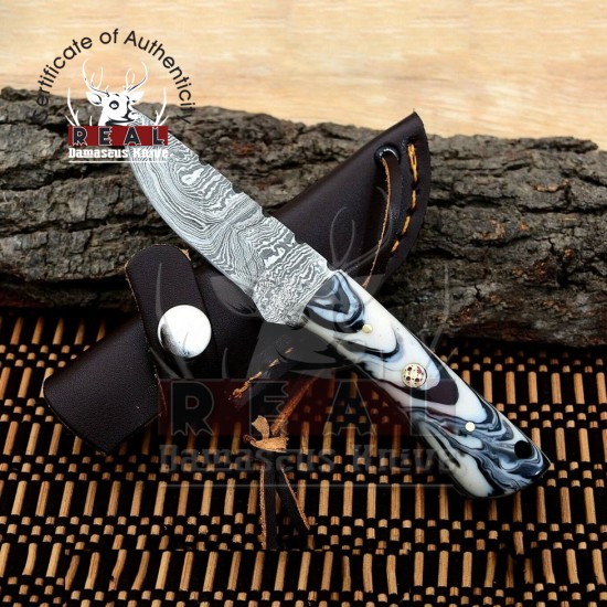 Custom Made Skinner hunting knife With Beautiful Handle & Leather Sheath
