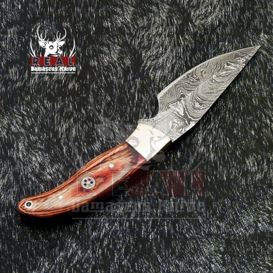 Custom Made Damascus Skinner knife Hunting Skinner Knife With Beautiful Handle & Leather Sheath