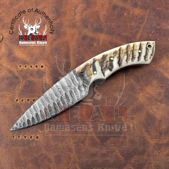 Damascus Steel Ram Horn Handle Knife - 8" Custom Full Tang Knife