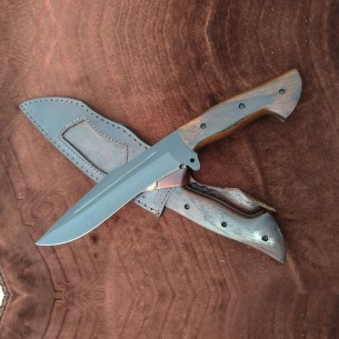 Beautiful handmade hunting bowie knife, D2 steel acid wash, black bowie knife