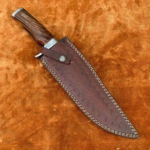 Custom Handmade Damascus Steel Hunter Bowie Knife