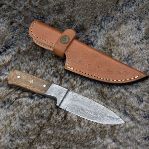 Custom Damascus Steel Blade Knife, Skinning Camping Utility Knive Damascus Hunting Knife