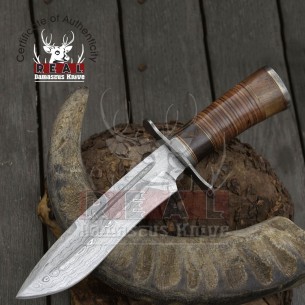 Handmade Damascus Steel Blade Knife HUNTING KNIFE for Sale