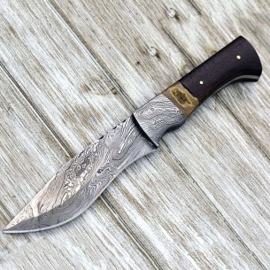 Handmade Men Hunting Knife Tracker Knife D2 Steel With Rose Wood Handle