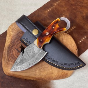 Damascus Steel Skinner Knife - Handmade Fixed Blade Karambit Knife