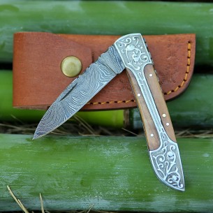 Premium Quality Knives Custom Handmade Pocket Knife Damascus Steel Folding Knife