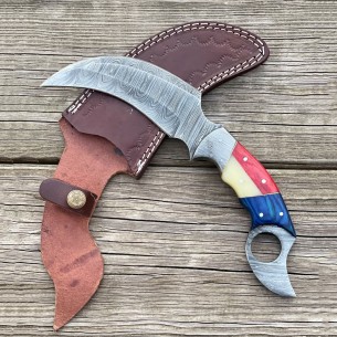 Unique Full Tang, Hand Forged Engraved Karambit Handmade Damascus Steel Knife