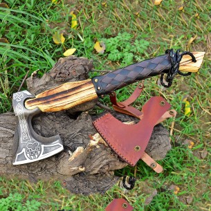 Valknut Hand Forged Custom Viking Axe Throwing Battle Camping Axe Hatchet Viking Axe For Sale